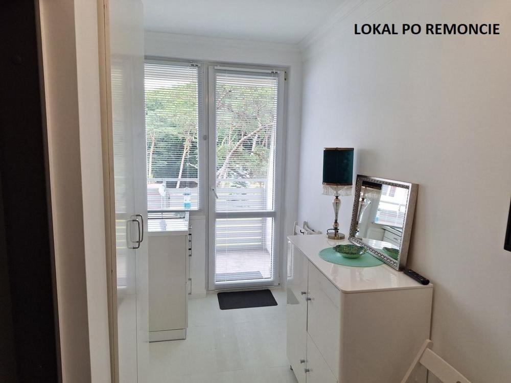 미엥지즈드로예 Maly Przytulny Apartament Z Widokiem Na Morze - Po Remoncie 아파트 외부 사진